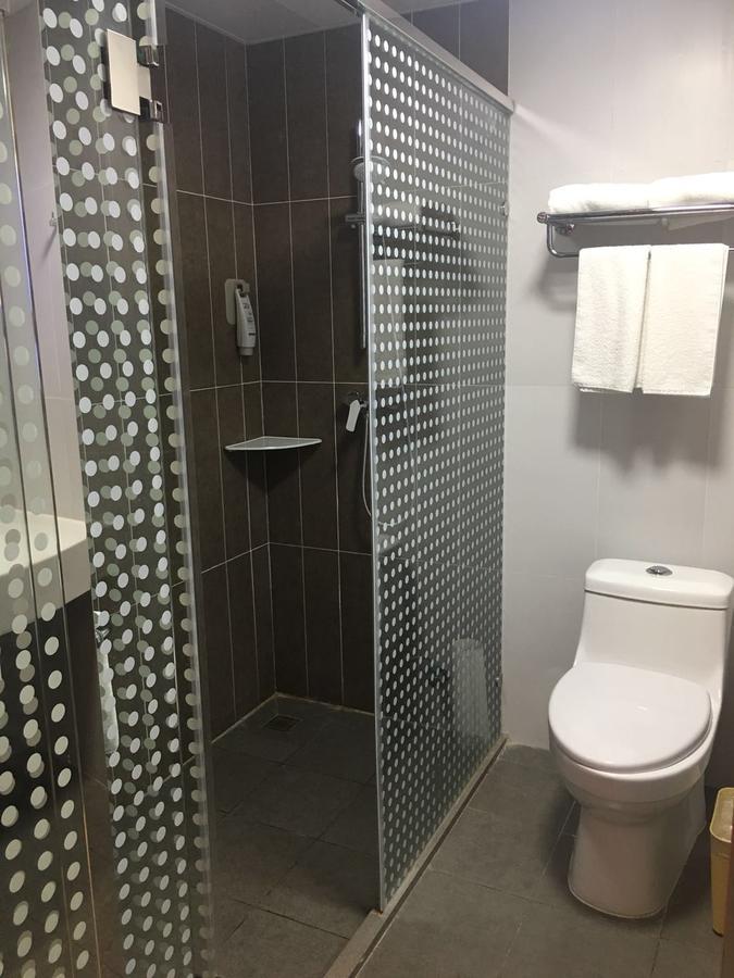 Ibis Chengdu Sm Square Hotell Eksteriør bilde
